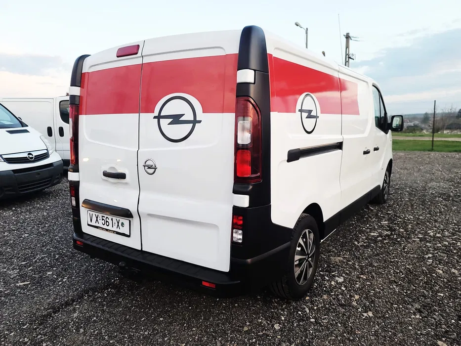 Opel Vivaro 2016