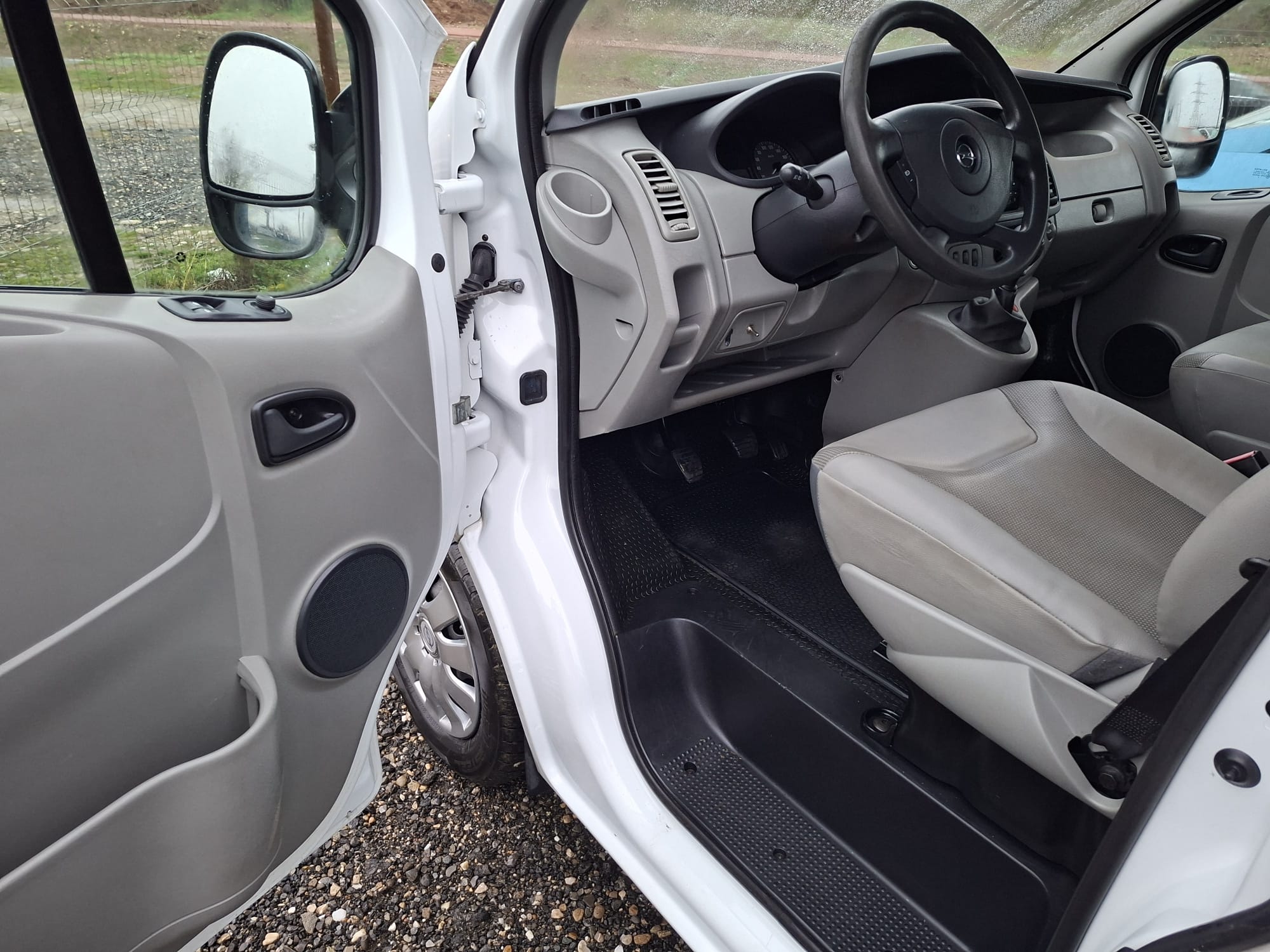 Opel Vivaro Mixt