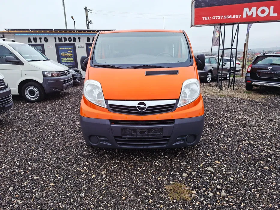 Opel Vivaro-Renault Trafic