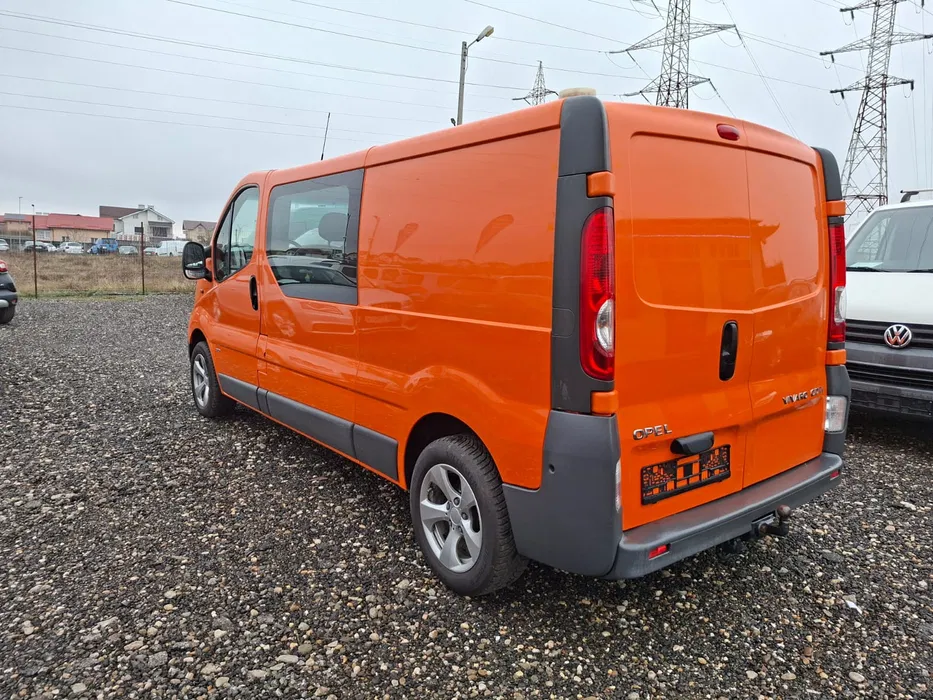 Opel Vivaro-Renault Trafic