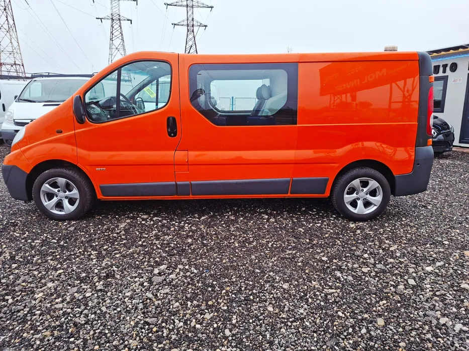 Opel Vivaro-Renault Trafic